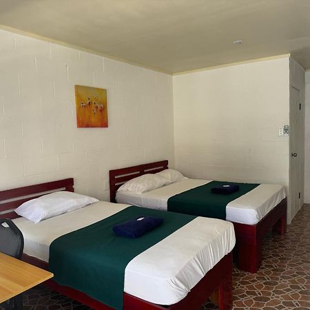 Mulifanua Transit Motel מראה חיצוני תמונה
