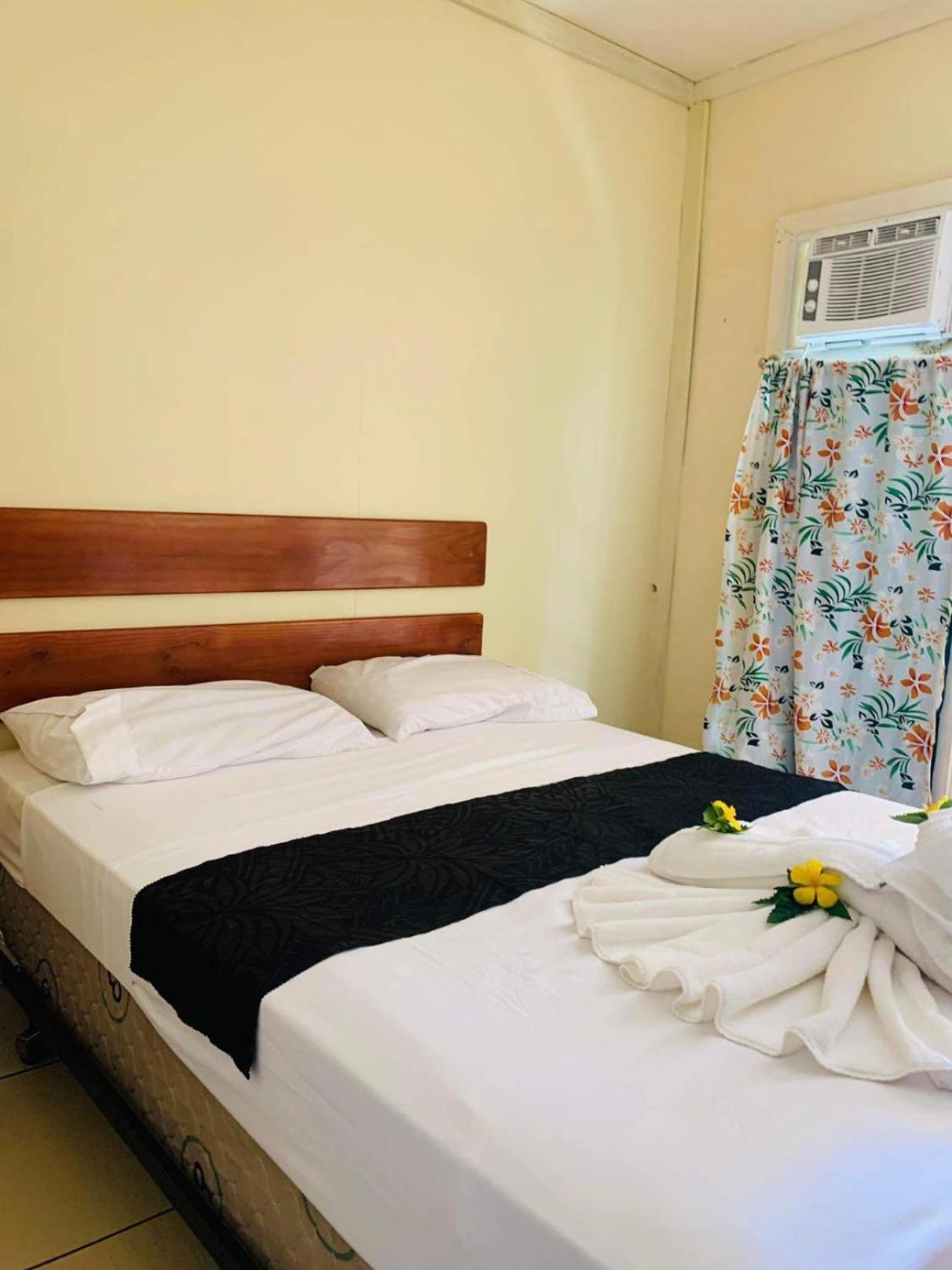 Mulifanua Transit Motel מראה חיצוני תמונה