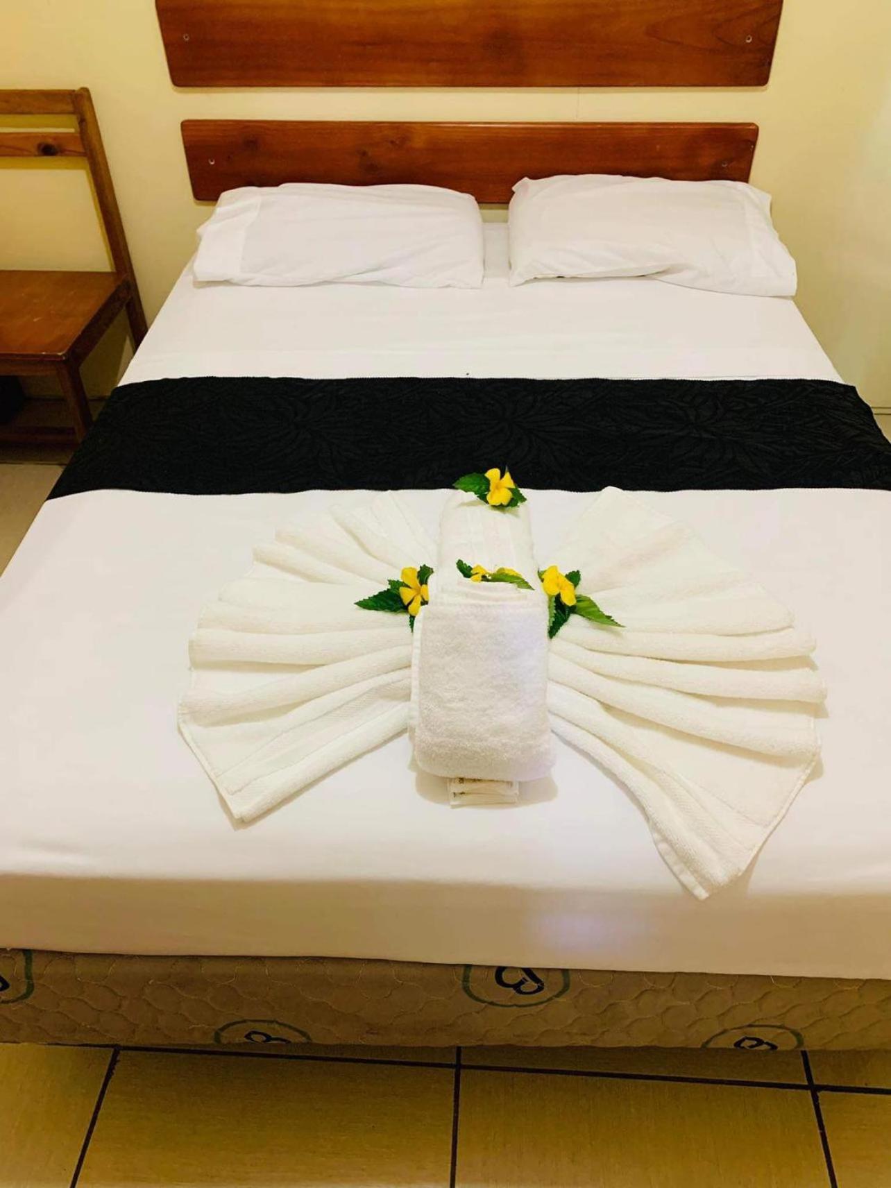 Mulifanua Transit Motel מראה חיצוני תמונה