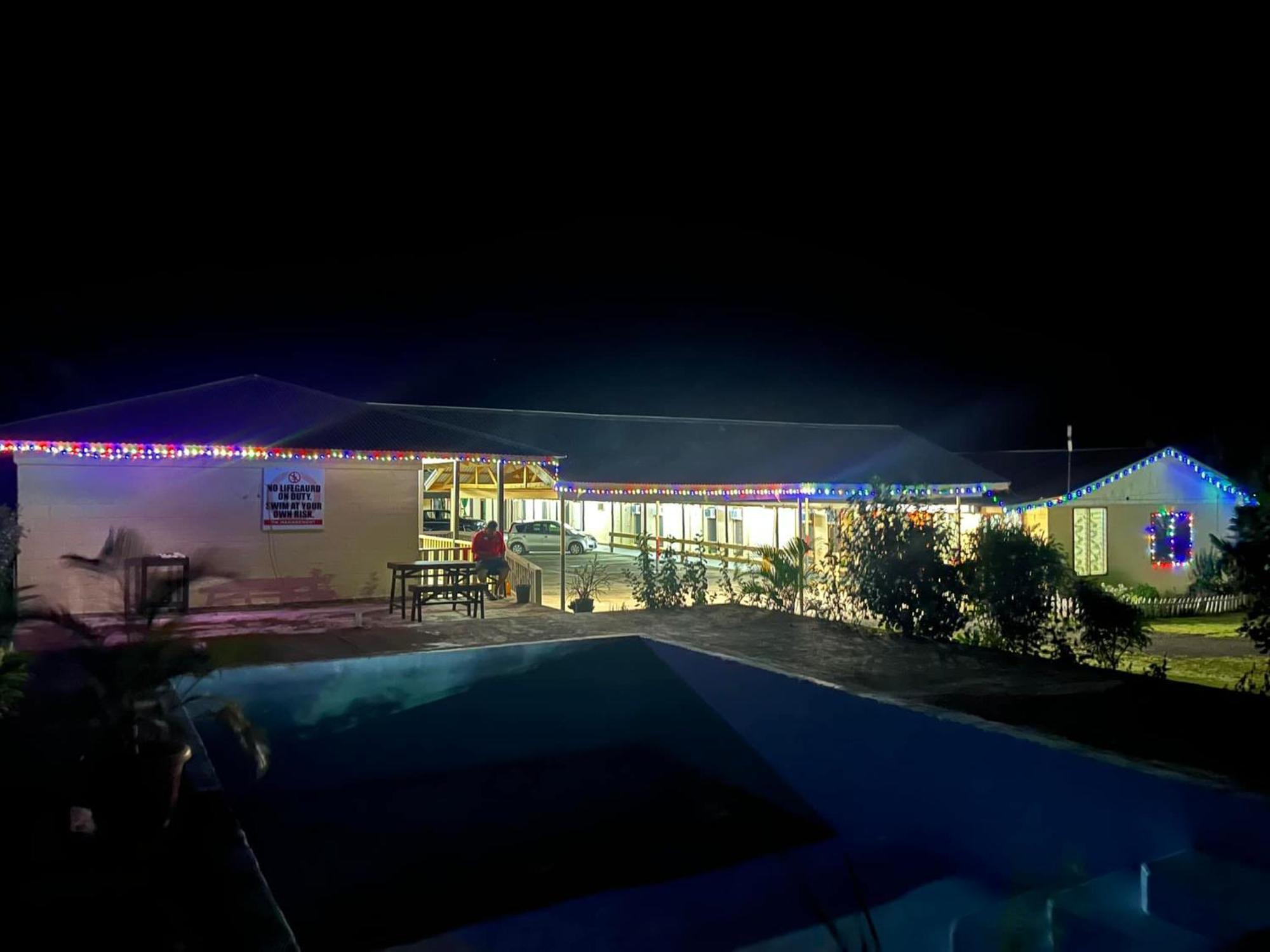 Mulifanua Transit Motel מראה חיצוני תמונה