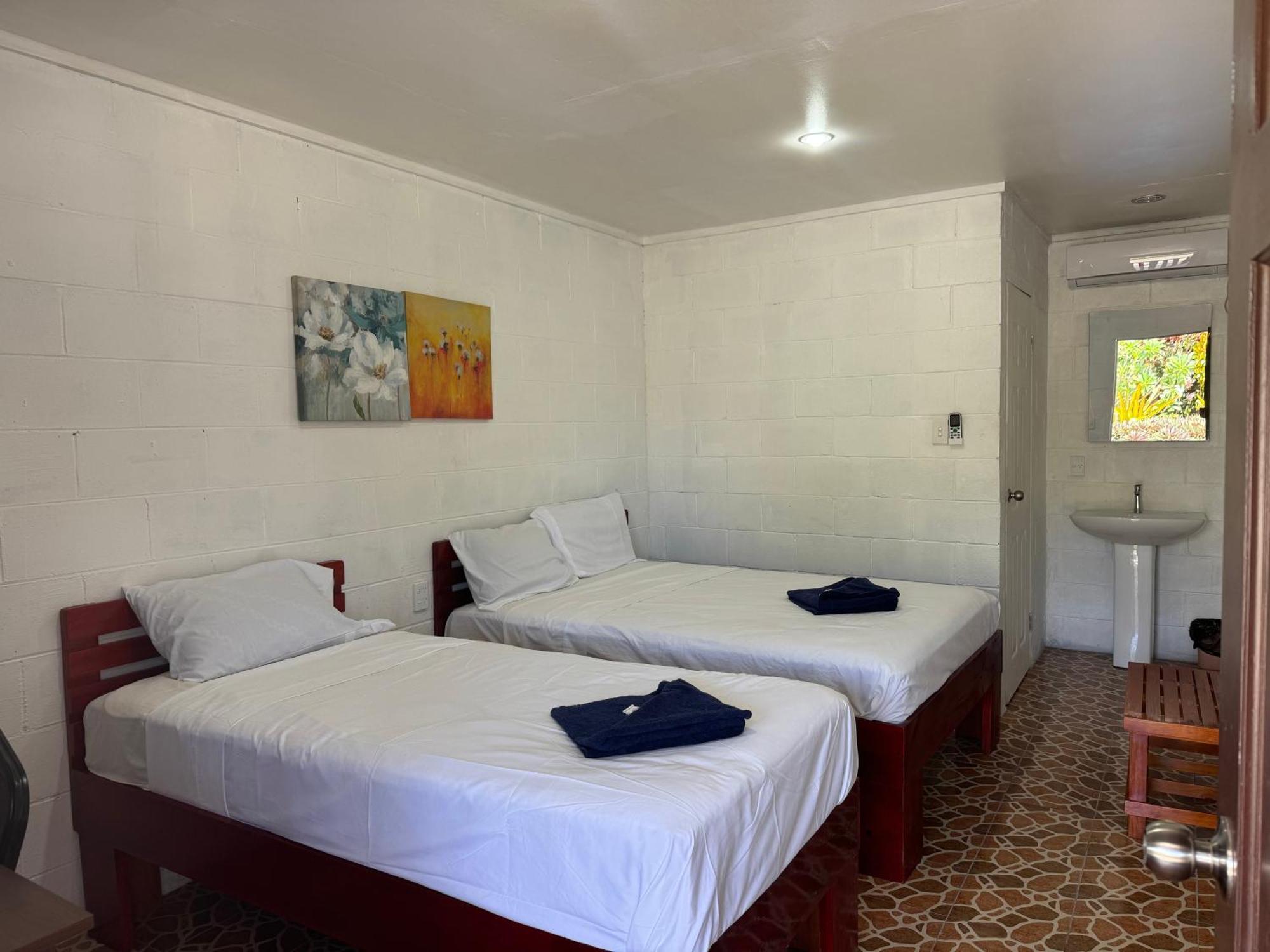 Mulifanua Transit Motel מראה חיצוני תמונה