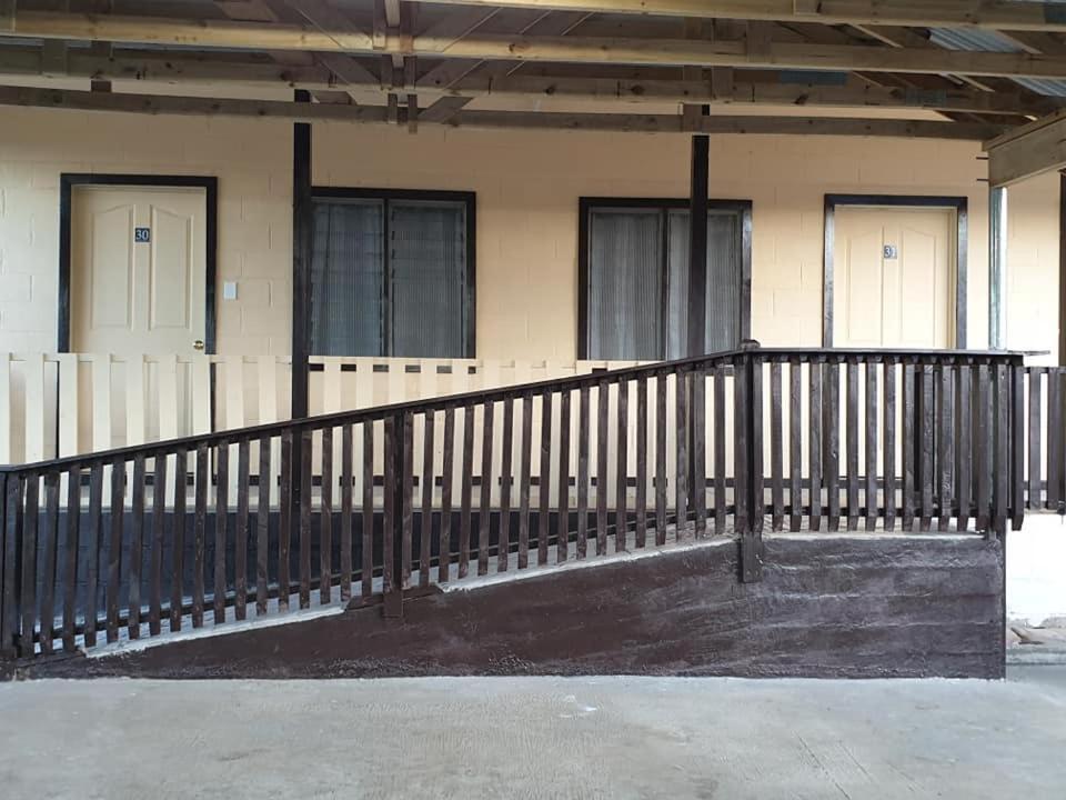 Mulifanua Transit Motel מראה חיצוני תמונה